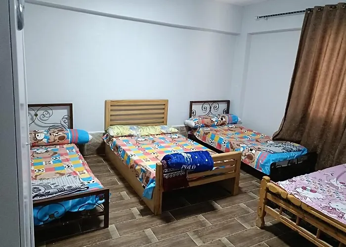Tatil Evi إطلالة مباشرة على البحر فندقي مكيف بحديقة خاصة راس سدر *