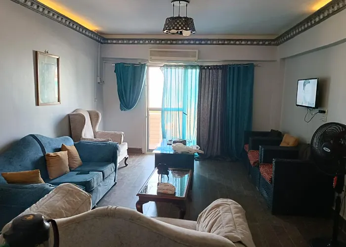 Tatil Evi إطلالة مباشرة على البحر فندقي مكيف بحديقة خاصة راس سدر